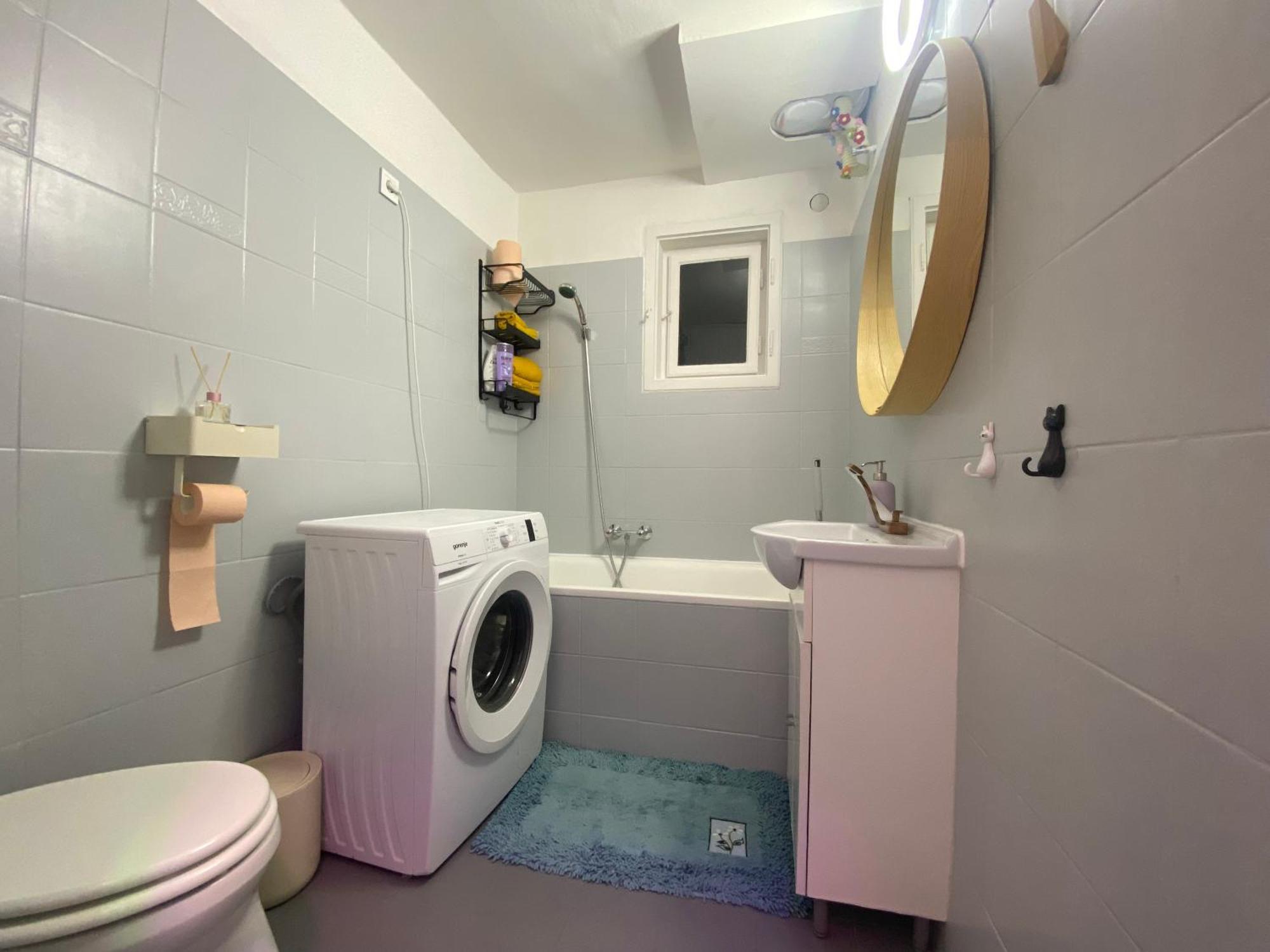 Sweet Spot-ac, Near Metro, Free Wifi, Centre