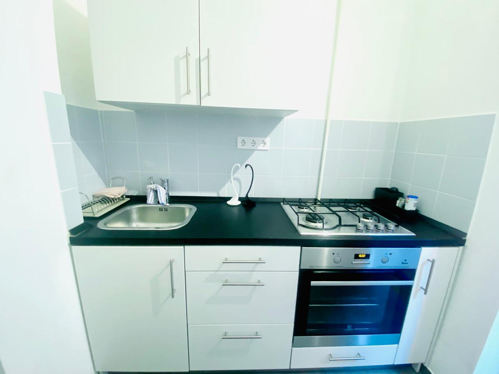 Sweet Spot-ac, Near Metro, Free Wifi, Centre